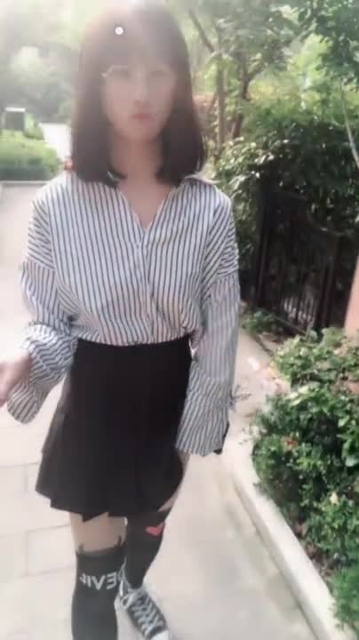 CUTE CROSSDRESSER MASTURBATE OUTDOORS